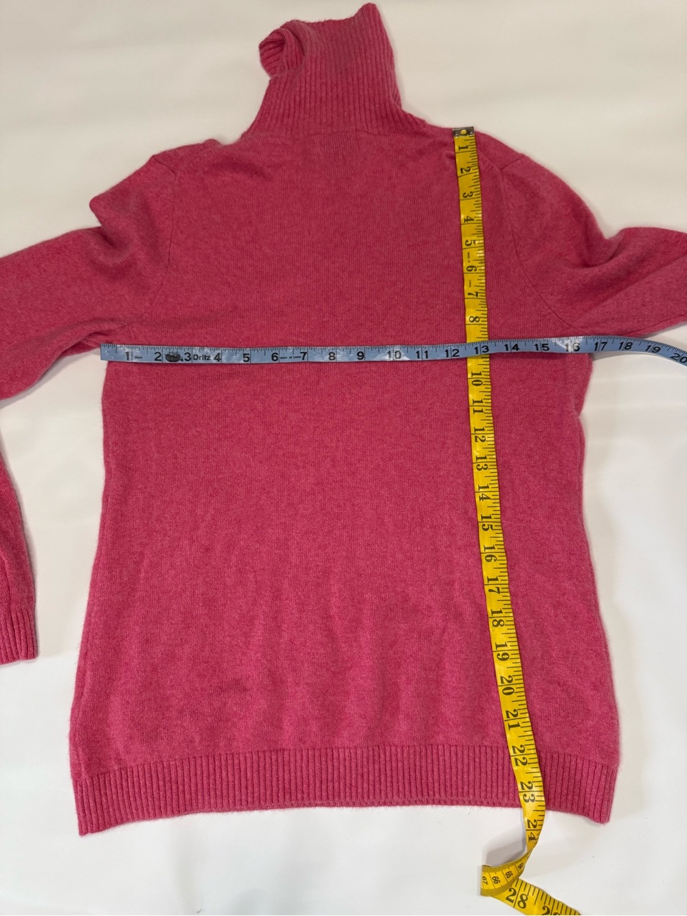 L.L. Bean Rose Pink 100% cashmere Turtleneck Sweater size medium - Picture 8 of 10